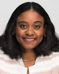 1Q 2023 Momentum.indd