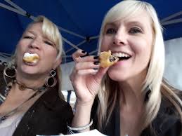 Deep-Fried Oreos At The Fair Are So Good!