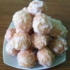 Telur•tepung terigu segitiga biru•gula pasir•air. Foto Instagram Galerikuemamaku Bahan Bahan 1 2 Kg Tepung Terigu 200 Gram Kentang Yang Sudah Dikukus Dan Dihaluskan 4 Sdm G Camilan Resep Makanan Mudah