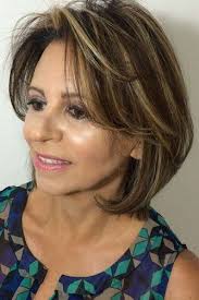 Google Image Result For Https Ladylife Style Wp Content Uploads 2018 03 Mediu In 2020 Medium Layered Haircuts Hair Styles For Women Over 50 Medium Length Hair Styles