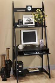 Are You Struggling In Finding Ideas To Build Your Own Diy Computer Desk Well If You Find This Artic Desks For Small Spaces Ladder Computer Desk Computer Desk