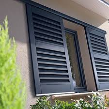 Portes Fenetres Volets Les Dernieres Innovations Facade Maison Fenetres De Maison Volet Fenetre
