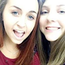 Samantha Fogle's Instagram, Twitter & Facebook