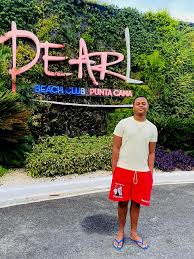 Feliz cumpleaños Erick Coca! Que tu día sea lleno de inspiración y  motivación para seguir alcanzando tus metas y sueños. Eres capaz de lograr  grandes cosas. ¡No te rindas nunca! Gracias por