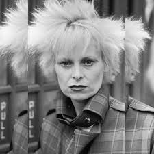 Vivienne Isabel Westwood 08-04-1941