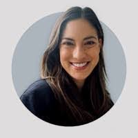 Leann Ledbetter's Instagram, Twitter & Facebook