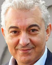 Domenico Arcuri Biografia E Carriera Biografieonline Nel 2020 Biografia Elisabeth Shue Presentatore Tv