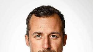 Lance David Arnold Portrait, Chronik, Statistik