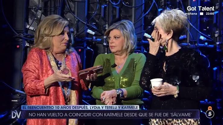 Karmele Marchante se reencuentra con Terelu Campos y Lydia Lozano en '¡De  Viernes!', tras 10 años desde su desaparición de televisión