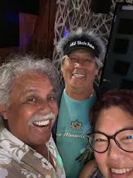 50 years ago — We lived in Paradise and frolicked at Kailua High! Aloha!!! 