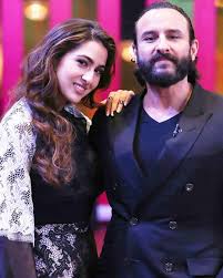 Sara Ali Khan With Father Saif Ali Khan In Coffee With Karan Show Bollywood Actress Sara Ali Khan Bollywood Celebrities