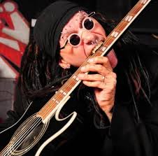 So I welcome you to the MINISTRY STIGMATA INDUSTRIAL group and you are  warmly welcomed and we are happy to have you