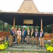 Proposal kegiatan reuni akbar dan temu kangen alumni sma swasta yayasan hj. Minggu Besok Panitia Reuni Ilusmatura Luncurkan Proposal Ungarannews
