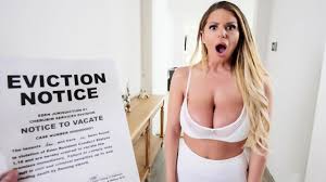 Brooklyn Chase - Busty Brooklyn Chase Fucks Hard For Rent