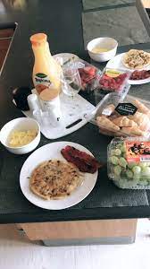 Romantic Breakfast Welcome Home Surprise Boyfriend Cute Couple Ideas Eat Breakfast Breakfast Yogurt Parfait Breakfast Brunch