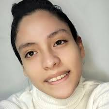 Brigitte Prado Pachas (21)