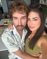 Sam East (@_sameast) • Instagram photos and videos