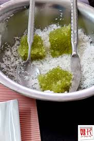 1280 x 720 jpeg 74 кб. Kuih Sagu Kukus Steamed Sago Cake Malaysian Sago Cake Cakes With Sago Steamed Sago Cake Vegetarian Coconut Sugar Steame Asian Desserts Malay Food Food