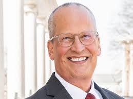 Dean Shook's Instagram, Twitter & Facebook