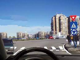 Depasirea vehiculelor pe drumurile publice este interzisa: Chestionare Auto Ce InterdicÅ£ie AveÅ£i In AceastÄƒ SituaÅ£ie