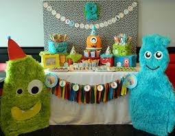 What better for halloween than monster cookies, monster popcorn, and monster bark?? Kara S Party Ideas Monster Bash Party Cute Ideas Supplies Cake Decorations