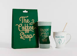 Free Take Away Coffee Cup Burger Packaging Mockup Psd Burger Packaging Take Away Coffee Cup Coffee Cups