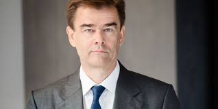 Deutsche bank is not alone in thinking this. Deutsche Bank Wm Hires Ex Coutts Ceo Morley As Uk Boss Citywire