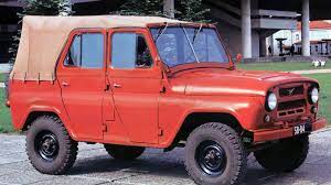 It was used by soviet and other warsaw pact armed forces, as well as paramilitary units in eastern bloc countries. Soviet Cars Were Weird Uaz 469