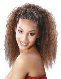 This blondish brown color is very popular to add with braids and this wet and wavy micro picture shows how the mixture of color pumps up a look. Encore Super French Bulk Hair Styles Small Box Braids Hairstyles Box Braids Hairstyles