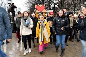 Swedish teen environmental activist greta thunberg said she is skipping the united nation's climate conference in. Greta Thunbergs Familiengeschichte Familie Und Klima In Der Krise