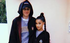 Un representante de la cantante confirmó que ésta se casó recientemente con. Casa De Ariana Grande E Pete Custou U 16 Milhoes