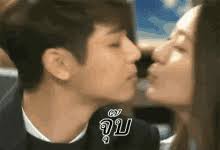 Hasil gambar untuk the peck kiss