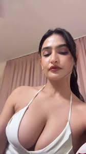 Sassy Poonam nude body and intimate moments captured