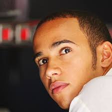 Vince Hamilton Vettel terzo