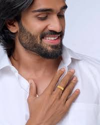 An original Exquisite Charm Women