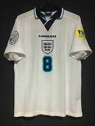 Our selection of retro england shirts helps you to relive your favourite football eras and world cup campaigns. Umbro England Football Shirt 0 99 Dealsan