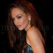 Tiffany Claus's Instagram, Twitter & Facebook