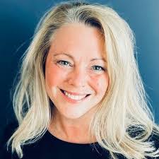 Amy Goodenough's Instagram, Twitter & Facebook