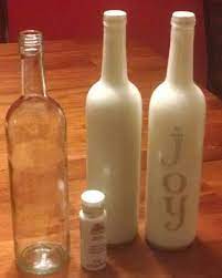 Wine Bottle Painting Pour Acrylic Paint Inside Clean Bottle Turn Upside Until Dry I Waited 24 Hours Add Outside Dec Bottle Painting Diy Bottle Clean Bottle