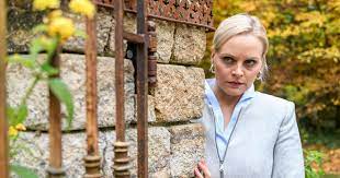 Zeigt es mir mit einer bewertung und vielleicht mit einem kom. Abschiedsinterview Mit Jenny Sturm Der Liebe Ard Das Erste