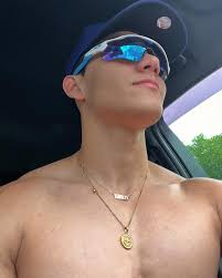 Rolando Peña (@rolandoapp7) • Instagram photos and videos