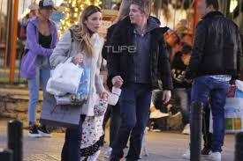 Το τρελό παιχνίδι με τα παιδιά τους, που μεγάλωσαν πολύ εικόνες ζωη 11/12/2020 16:14. Marietta Xroysala Lewn Patitsas Boltes Sta Notia Proastia Me Ta Tria Paidia Toys Pics Ydrogeios 106 9 Fm