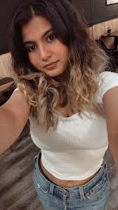 Women's hiking and beach group