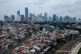 Ruang rapat paripurna penjelasan acara : Strategi Pemprov Dki Jakarta Capai Target Penerimaan Pbb Rp 11 Triliun Tahun 2020