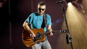 VIDEO: Eric Church goes undercover at his own show in Grand Rapids...Only  ONE fan recognizes him! – Y100 FM