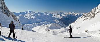 Der unkomplizierte weg von bürger/in zu gemeinde. Ski Guide St Anton Am Arlberg Tyrol Austria