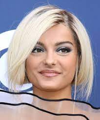 Sensational Celebrity Bob Hairstyles 2019 That Are Simply Gorgeous Messy Hairstyle Bob Hairstyles Hair Styles Short Hair Trends