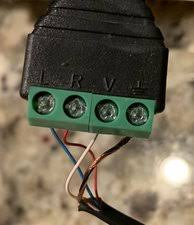Red and green sheath with a copper wire inside: Solved What Wire Colors Are In The Trrs 3 5mm Jack Xbox One Stereo Headset Ifixit