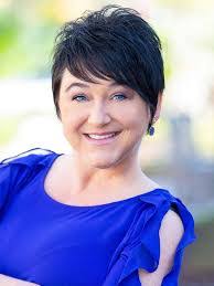 Carrie Blevins's Instagram, Twitter & Facebook