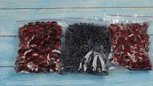 Framboise Congelee En Glacon Photo Stock Image Du Glacon Framboise 44463998